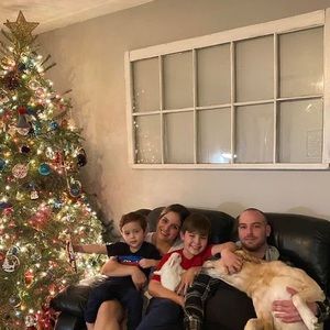 Meet your Posher, Darlis